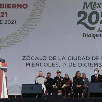 Presente el Gobernador Mauricio Vila Dosal en mensaje del Presidente Andrés Manuel López por sus primeros 3 años de Gobierno